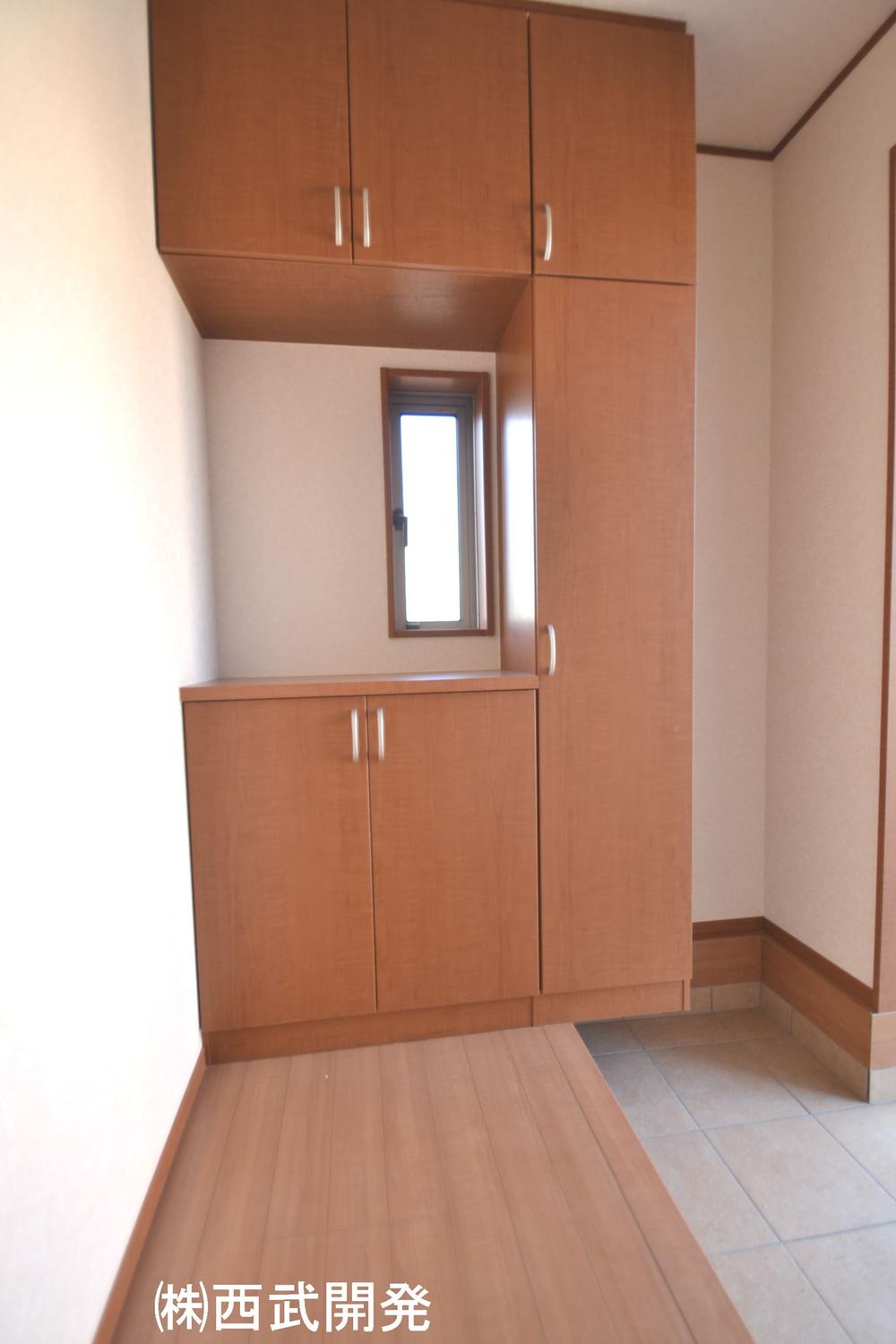 Entrance. Cupboard (December 2013) Shooting