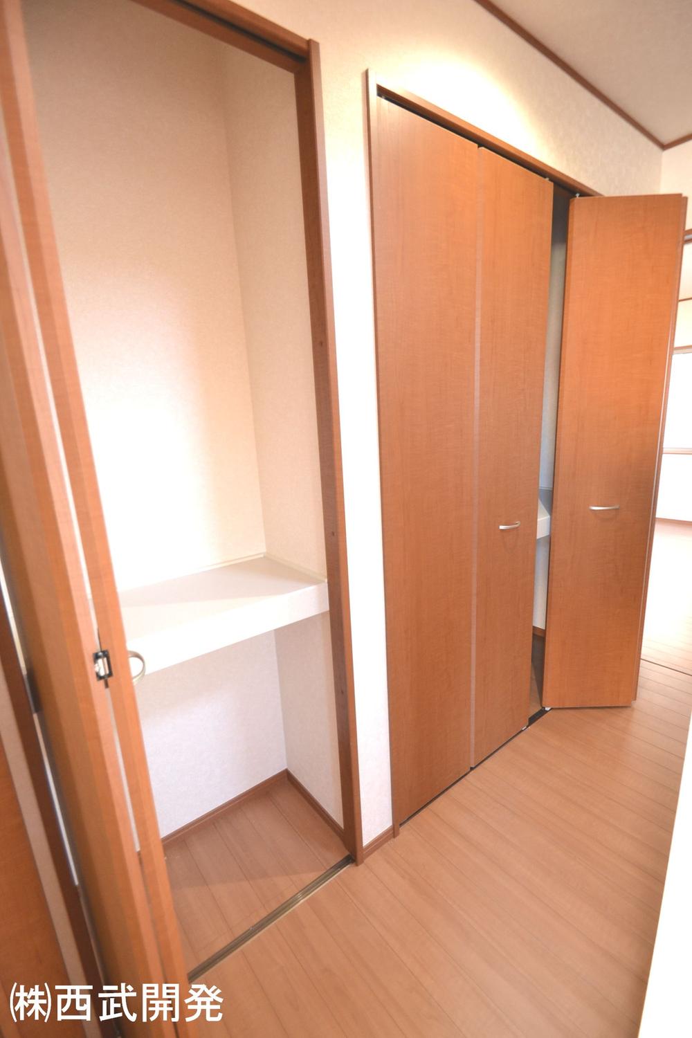 Receipt. Corridor side storage (December 2013) Shooting