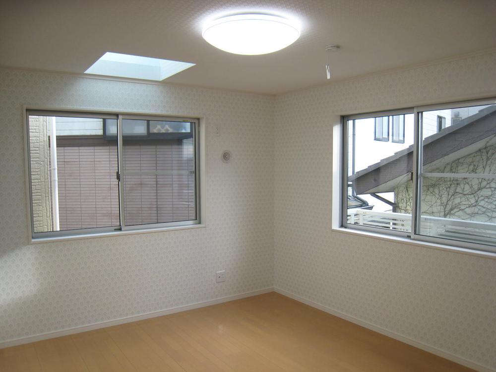 Non-living room. Indoor (10 May 2013) Shooting