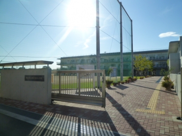 Primary school. Asaka fourth 490m up to elementary school (elementary school)