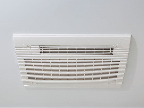 Bathing-wash room.  [Bathroom ventilation dryer] Of course, the drying of the laundry of the season to be worried about in the rain and pollen, Handy to preliminary heating of the pre-ventilation and bathing after bathing.
