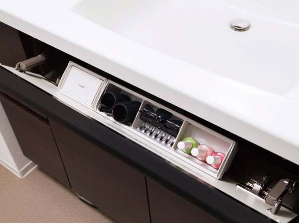 Bathing-wash room.  [Beautiful pocket] Effectively utilizing the dead space in front wash bowl, Pocket can hold small items such as make-up supplies.