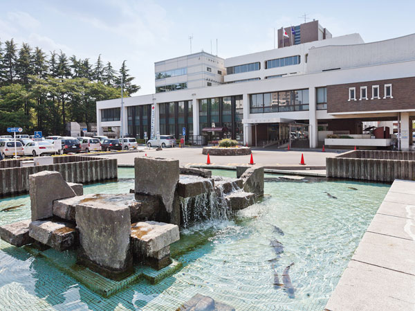 Surrounding environment. Asaka city hall central government office (320m ・ 4-minute walk)