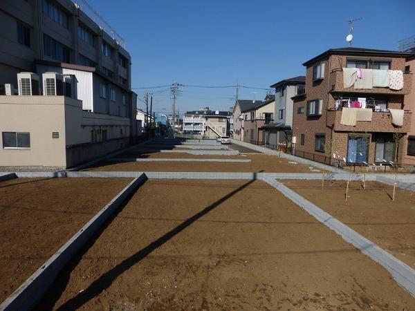 Local appearance photo. Local (11 May 2013) Shooting