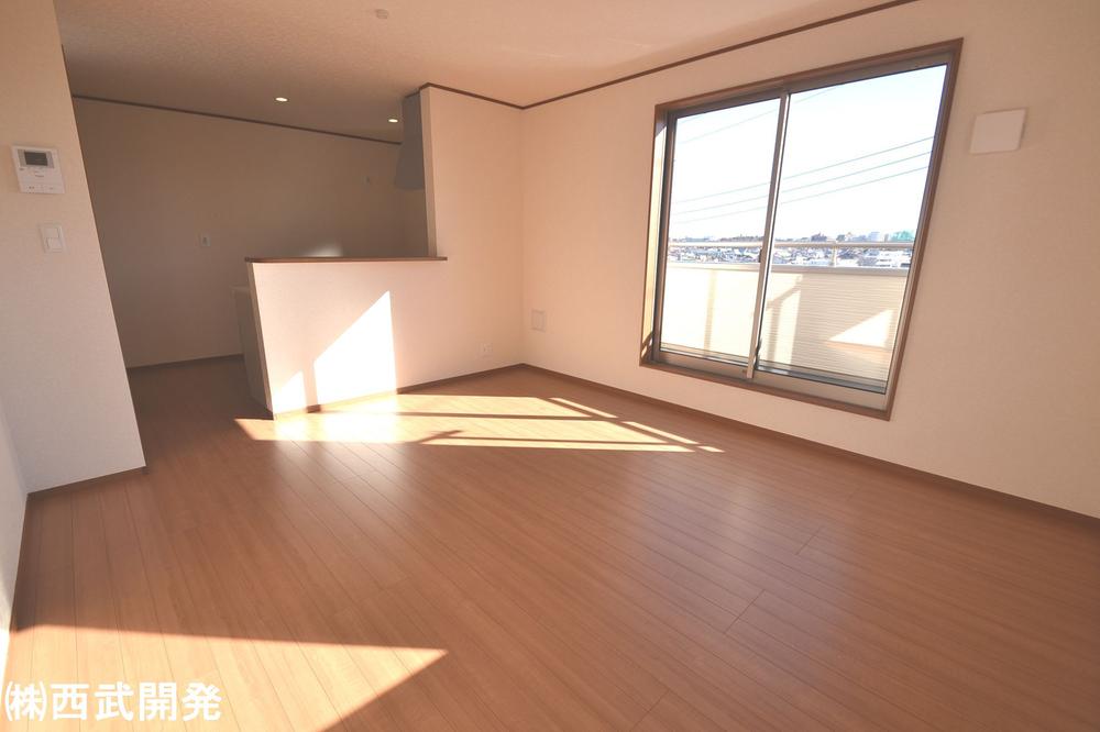 Living. Indoor (12 May 2013) Shooting