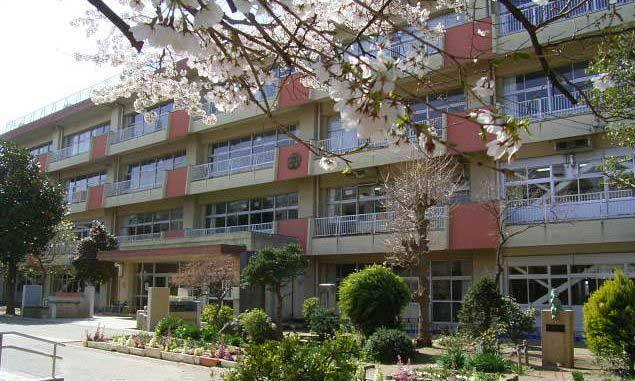 Primary school. Asaka Municipal Asaka 240m until the first elementary school