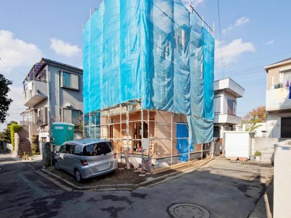 Local appearance photo. ☆ Open-minded live in the adjacent land passage: 2013 November ☆