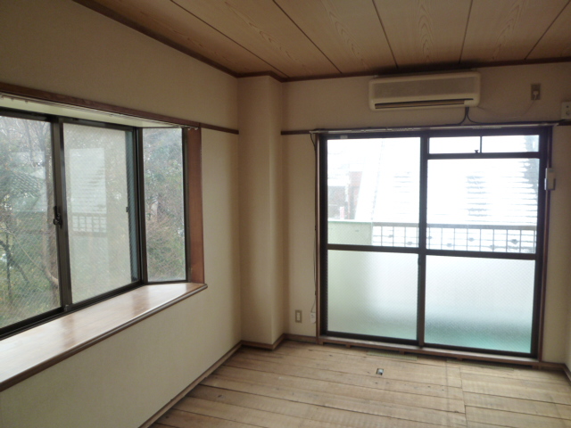 Living and room. Reform in