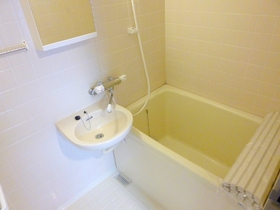 Bath.  ※ It will be in the room of the same type
