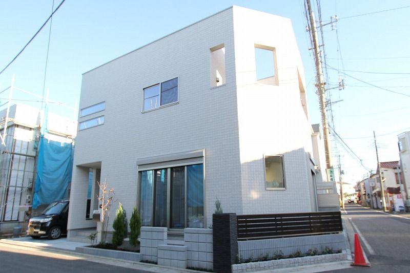 Building plan example (exterior photos). Our construction plan appearance