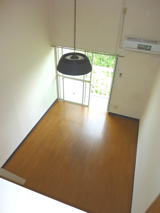 Living and room.  ※ Yes 201, Room bay window