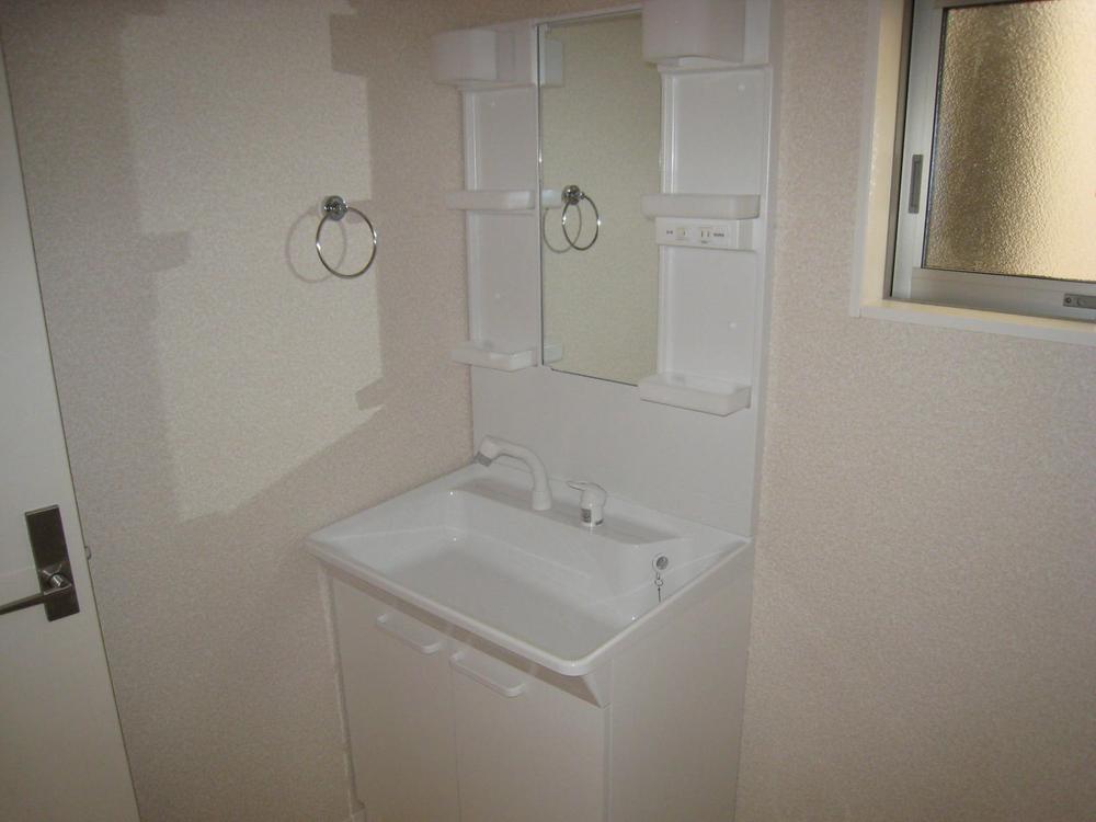 Same specifications photos (Other introspection)