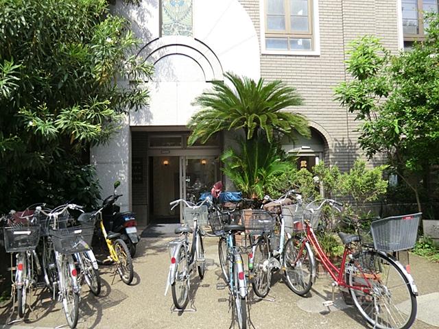 Hospital. 990m until Aoyagi clinic