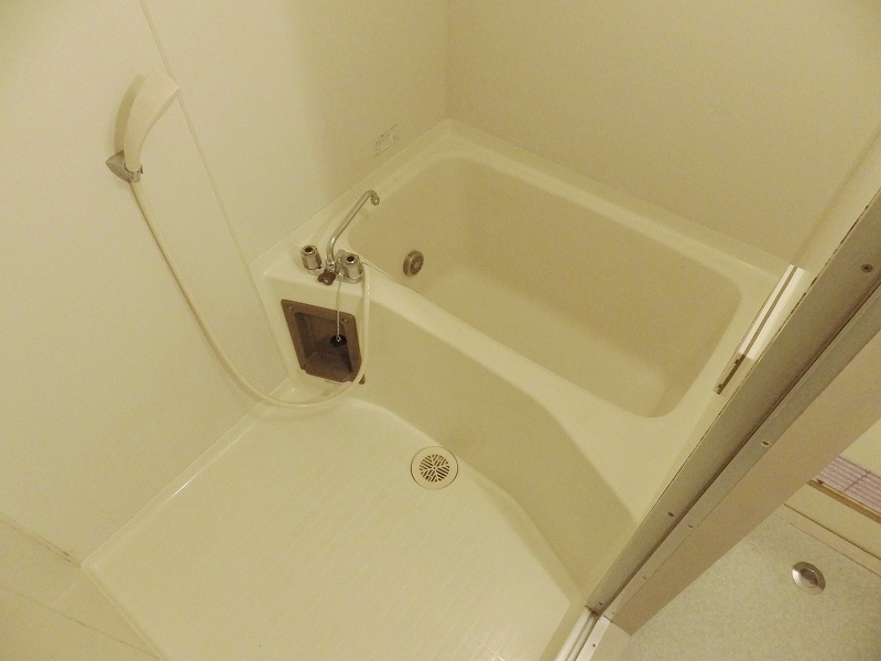 Bath. With reheating function ☆