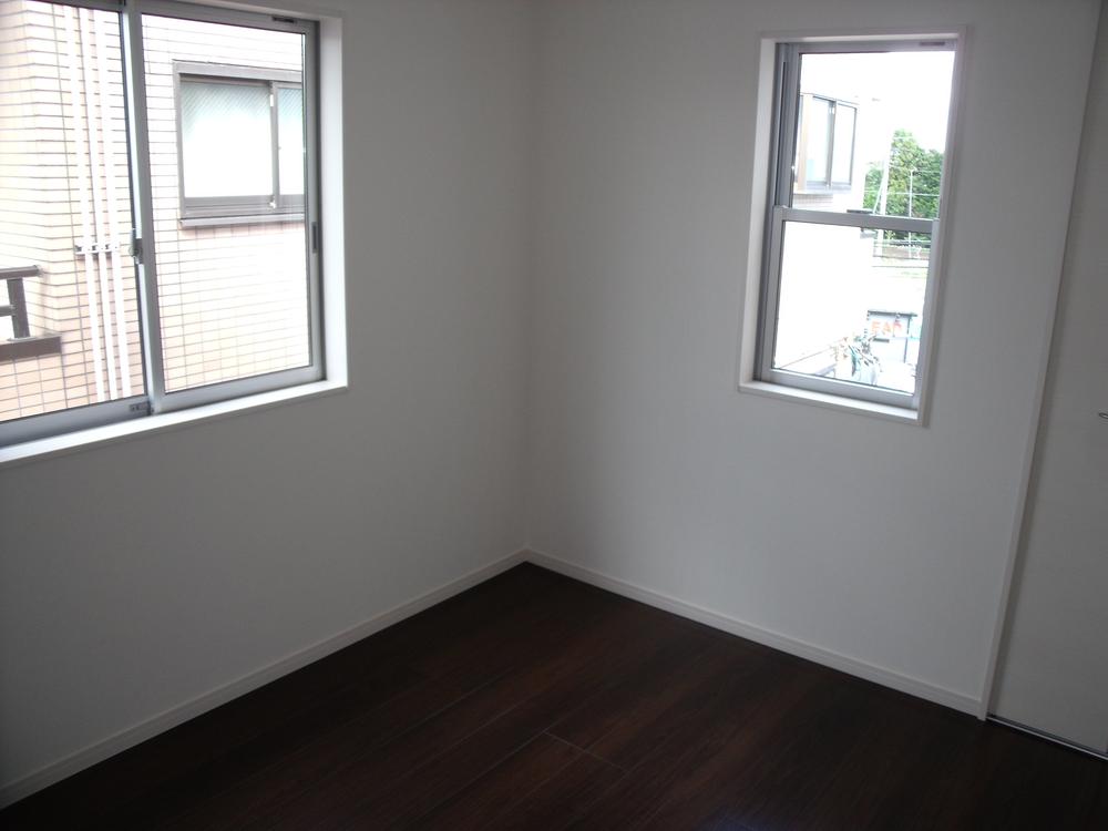 Non-living room. Indoor (September 2013) Shooting