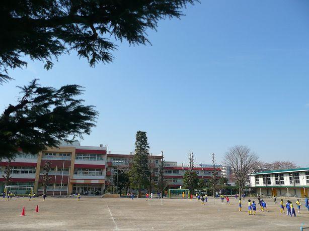 Primary school. Asaka Municipal Asaka 800m until the first elementary school
