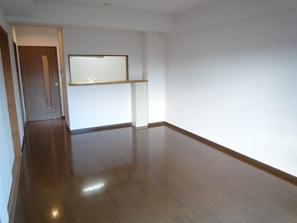 Living and room. Reference photograph