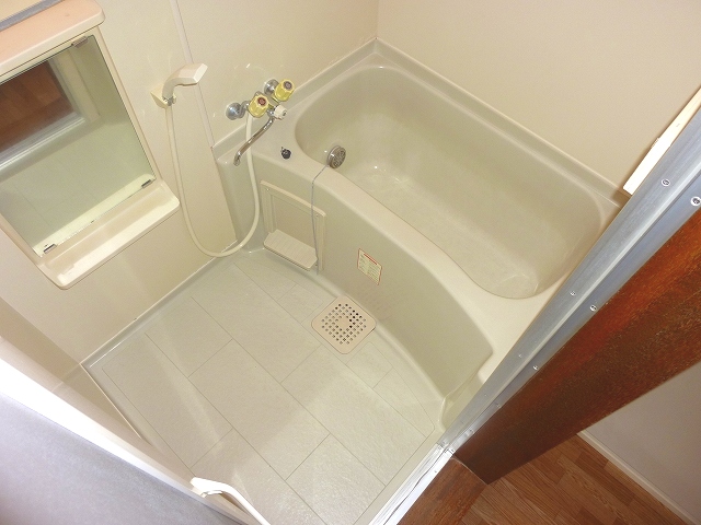 Bath. ※ The same type image