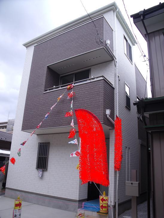 Local appearance photo. Local (May 2013) Shooting