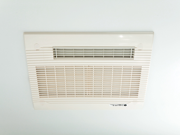 Bathing-wash room.  [24-hour ventilation function with bathroom ventilation dryer] Reduce the moisture, Maintain a sanitary condition, Standard equipped with a bathroom ventilation dryer. It can also be used to dry laundry. (Same specifications)