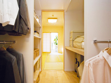 Other.  [Wind-through closet] A Kazenotoorimichi wind through closets (WTC) is, Not ac- cumulate moisture, Always smooth and exhilarating. Those long troubled in the storage location (up to 2.2m) You can also clean put away.  ※ Indoor photo of the web is the same specifications and D type ※ Will include some options (surcharge, Application deadline There)