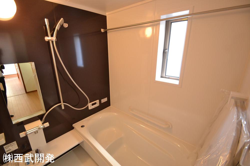 Bathroom. 13 Building ・ 