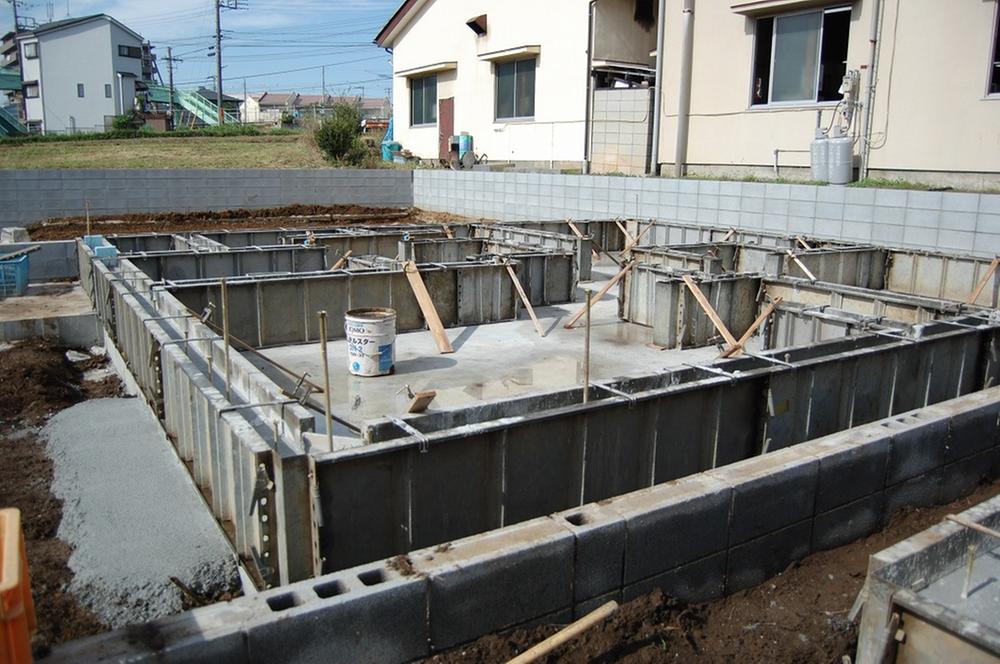 Local appearance photo. Local 2 Building Foundation: 2013 October