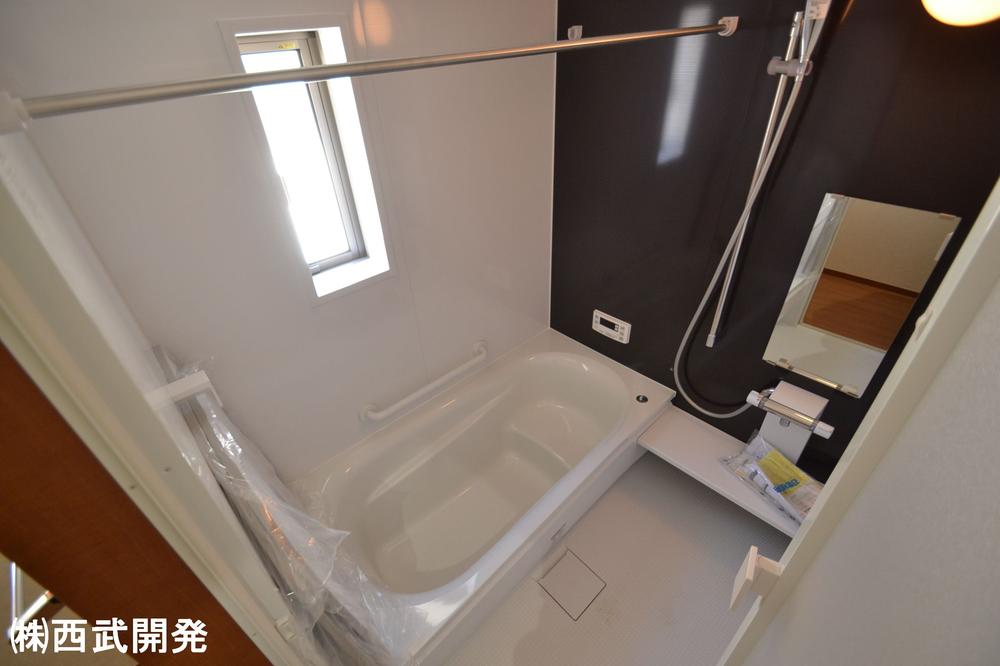 Bathroom. Indoor (12 May 2013) Shooting