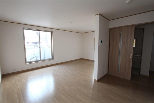 Living. Local (August 2013) Shooting