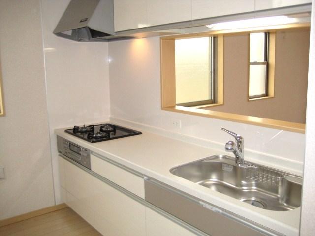 Same specifications photo (kitchen)