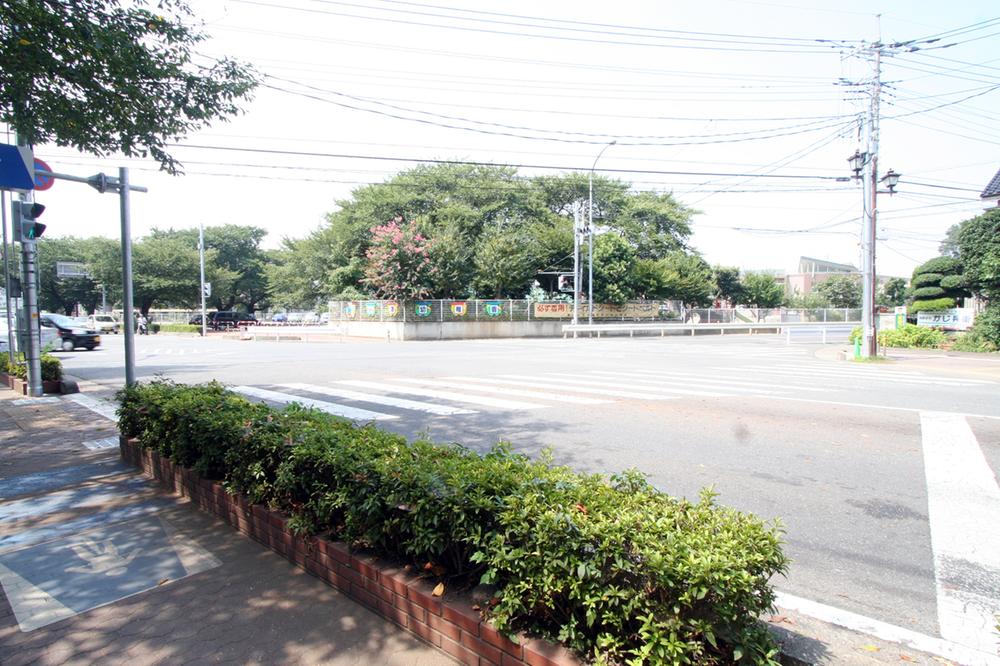 kindergarten ・ Nursery. 700m to forest kindergarten of Yatsu