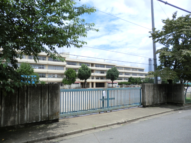 Primary school. 185m to Fujimi Municipal Mizuhodai elementary school (elementary school)