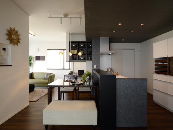 Other introspection. dining ・ kitchen ※ 20 Building model house (October 2013) Shooting