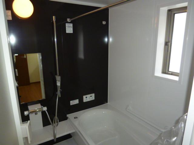 Bathroom. Indoor (September 2013) Shooting