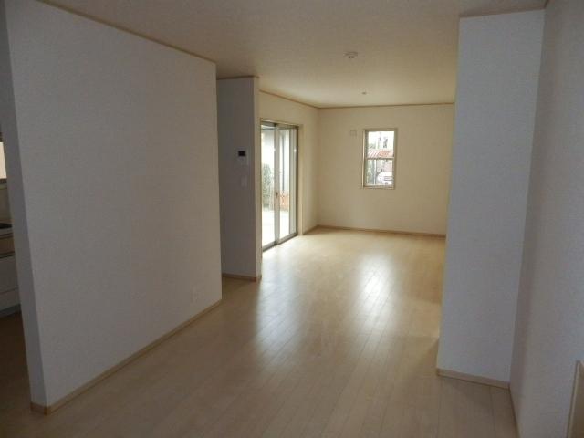 Same specifications photos (Other introspection). Same specifications