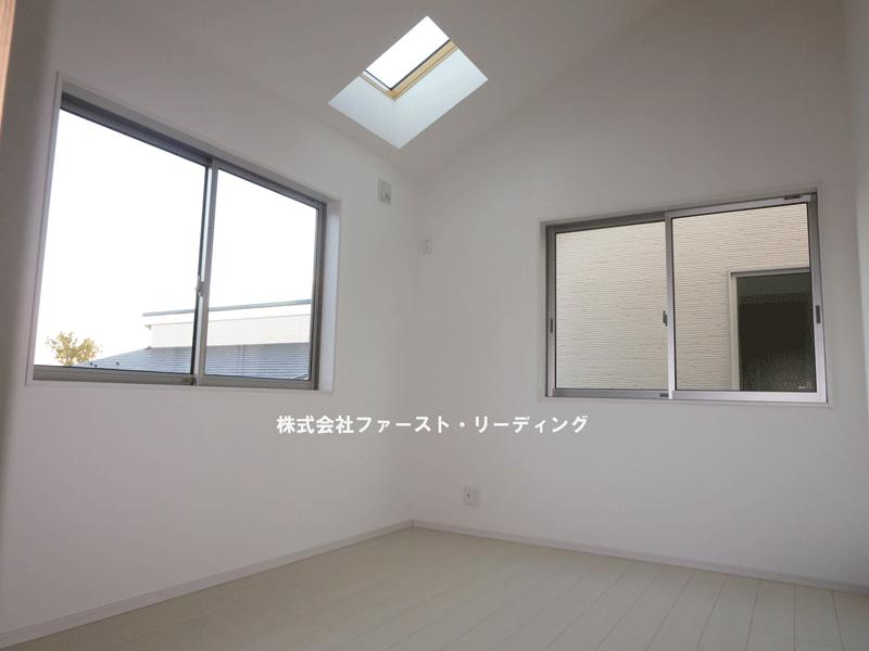 Non-living room. Indoor (November 12, 2013) Shooting