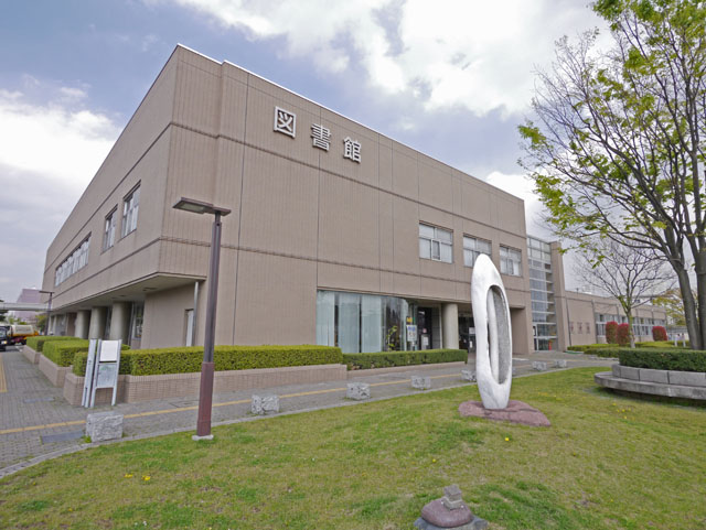 library. 720m to City Central Library (Library)