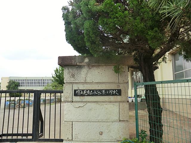 Primary school. 440m to Mizutani elementary school