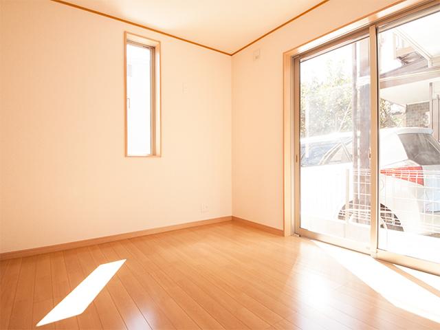 Non-living room. Indoor (September 2013) Shooting