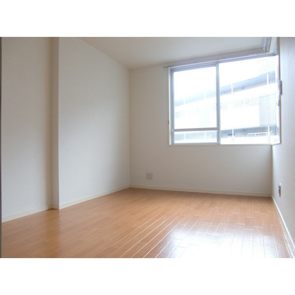 Living and room. Air conditioning 1 groups with