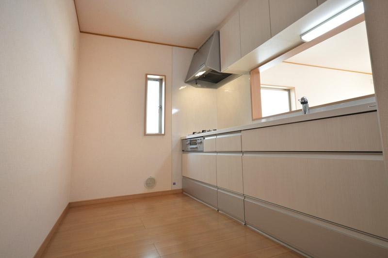 Kitchen. 1 Building kitchen