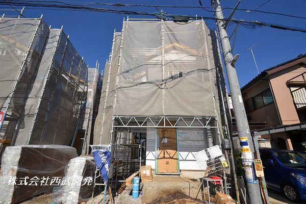 Local appearance photo. Local (10 May 2013) Shooting