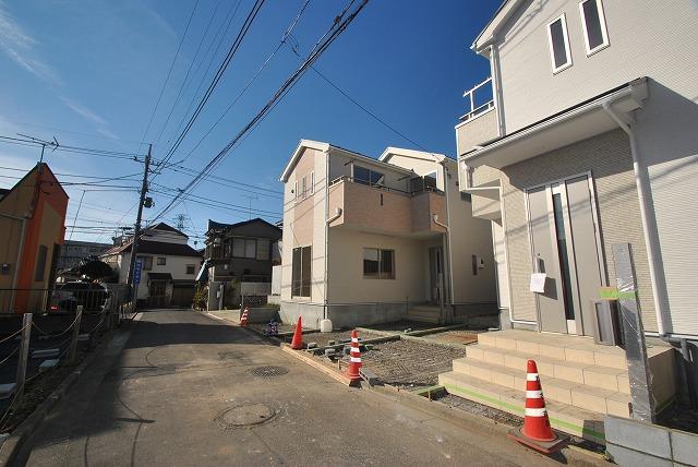 Local (12 May 2013) Shooting [The entire photo] . Local (12 May 2013) Shooting