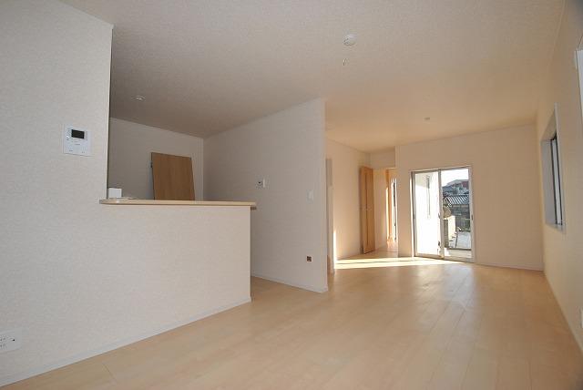 Living. Indoor (12 May 2013) Shooting  [Building 2] 