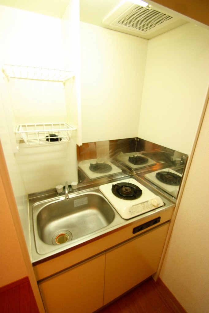 Kitchen. ■ Same apartment It is similar to photo