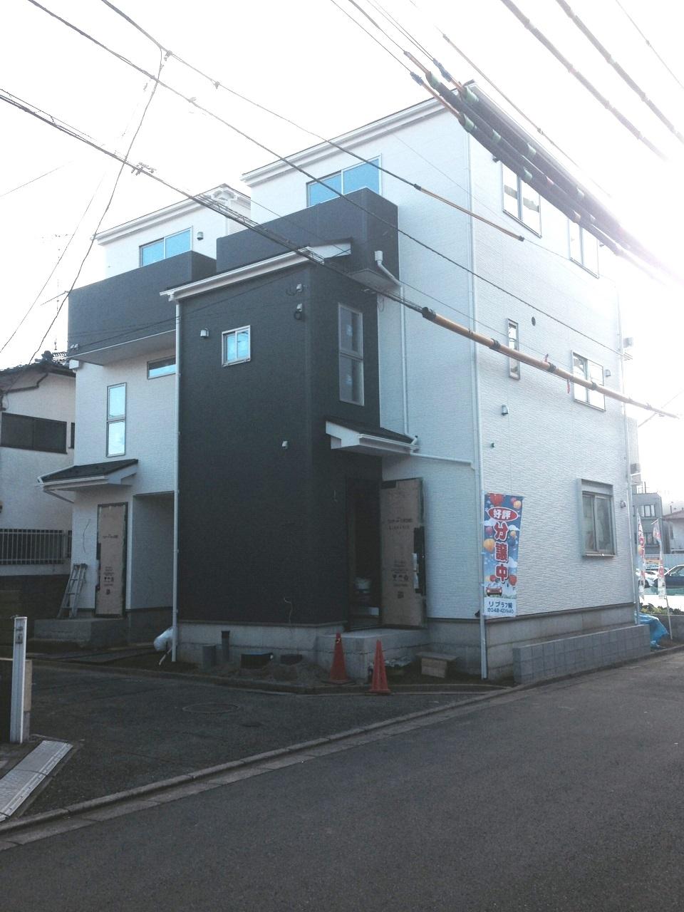 Local appearance photo. Local (12 May 2013) Shooting