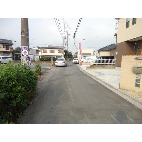 Local photos, including front road