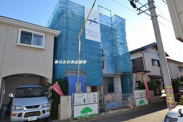 Local appearance photo. Local (10 May 2013) Shooting