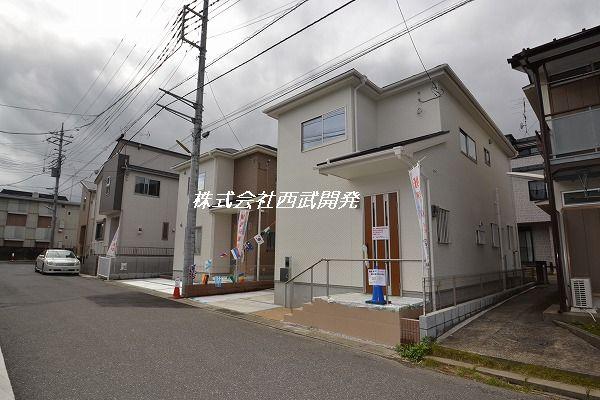 Local appearance photo. Local (10 May 2013) Shooting