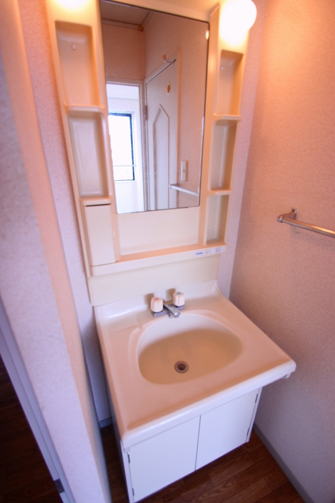 Washroom.  ■ Same apartment It is similar to photo